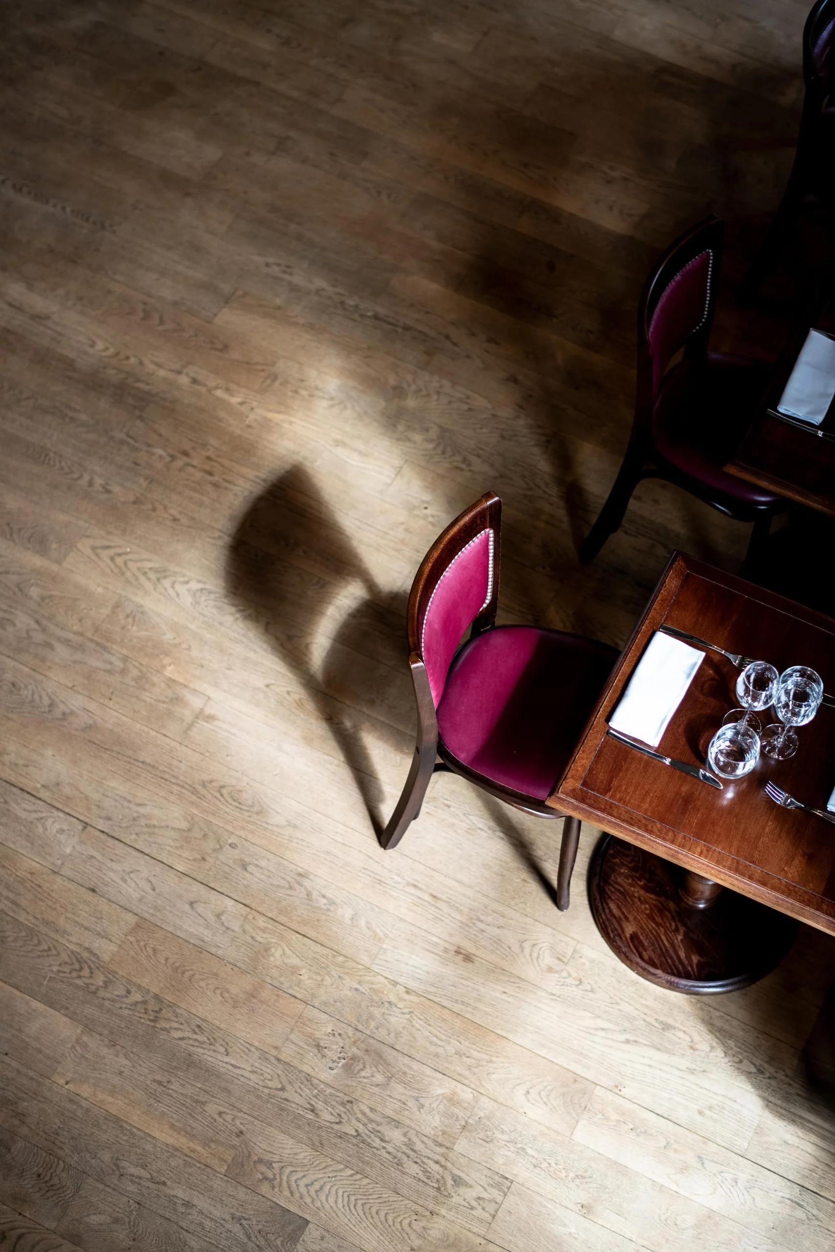 top view et jeu de lumiere restaurant haut de gamme